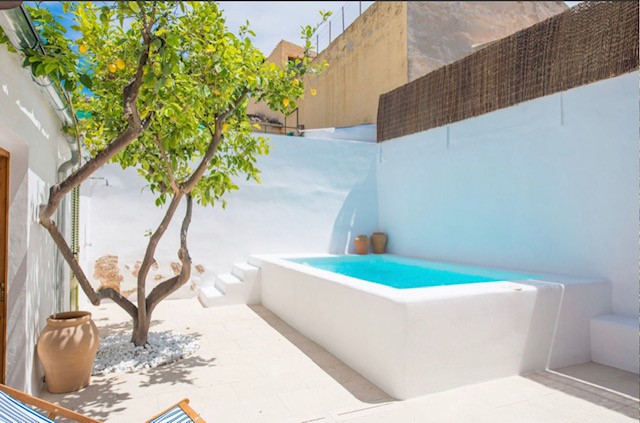 PISCINE HORS SOL